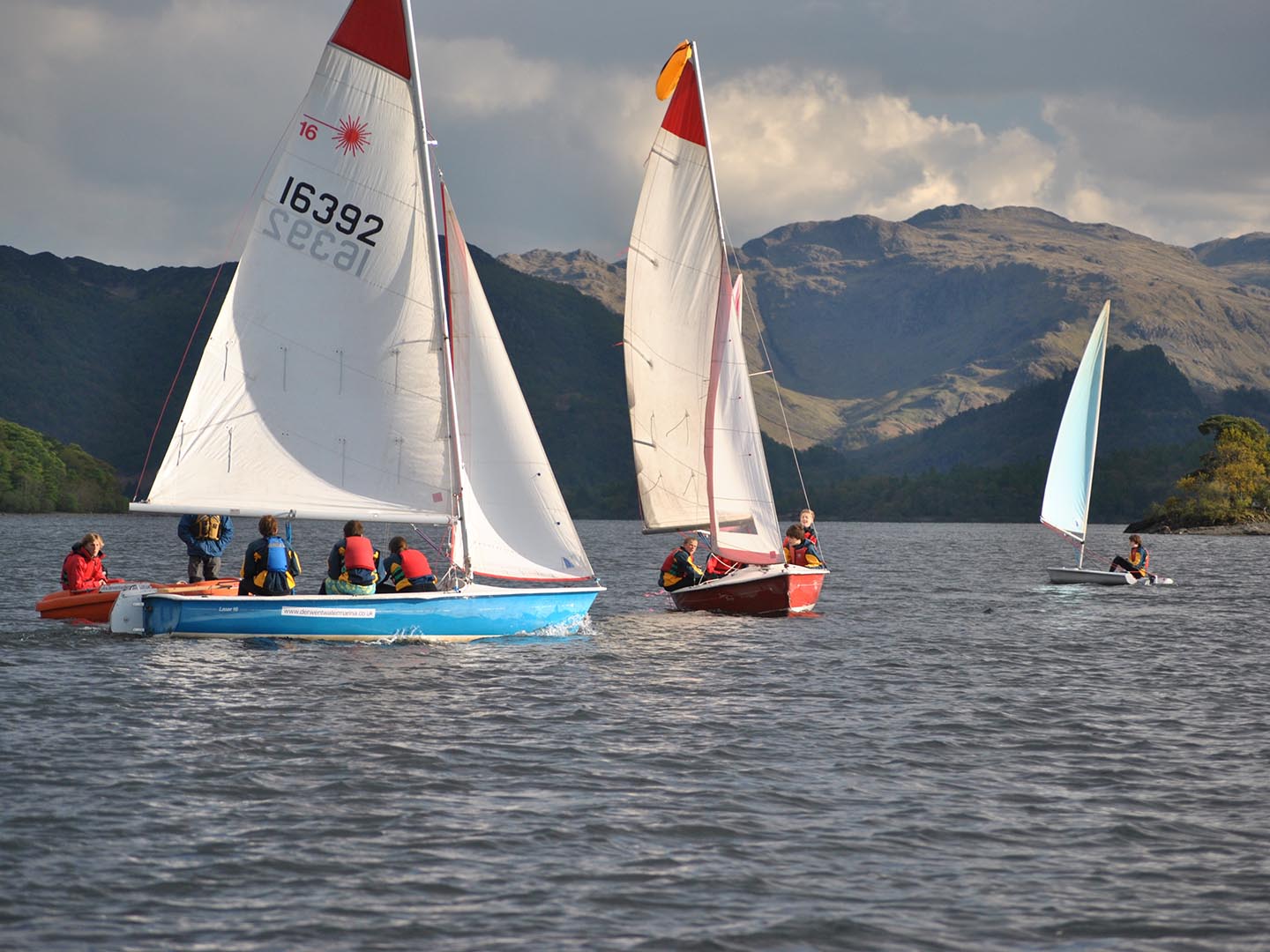 youth sailing youth sailing